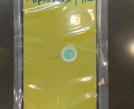 Kính Iphone 12 Pro Max ( Seal Vàng )